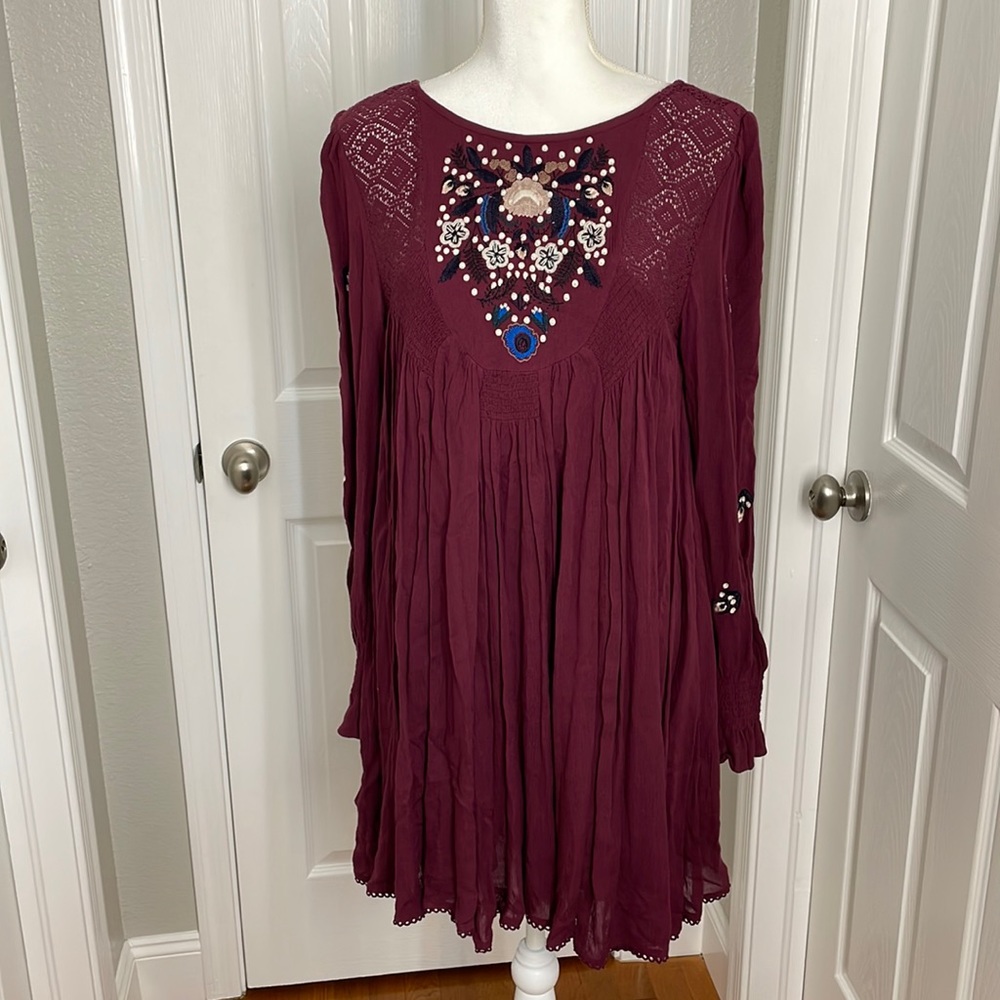 FREE PEOPLE dress burgundy embroidered- Small
